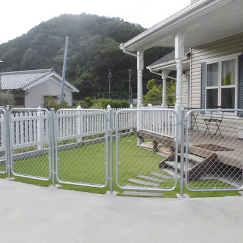 アメリカンフェンスを自宅の境界フェンスとして使った例1