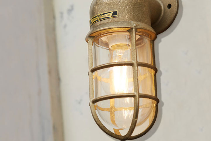 マリンランプ LED電球付「アートワークスタジオ（ARTWORKSTUDIO） ビーチハウス ウォールランプ（Beach house-wall lamp） コードなし/屋内・屋外兼用」
