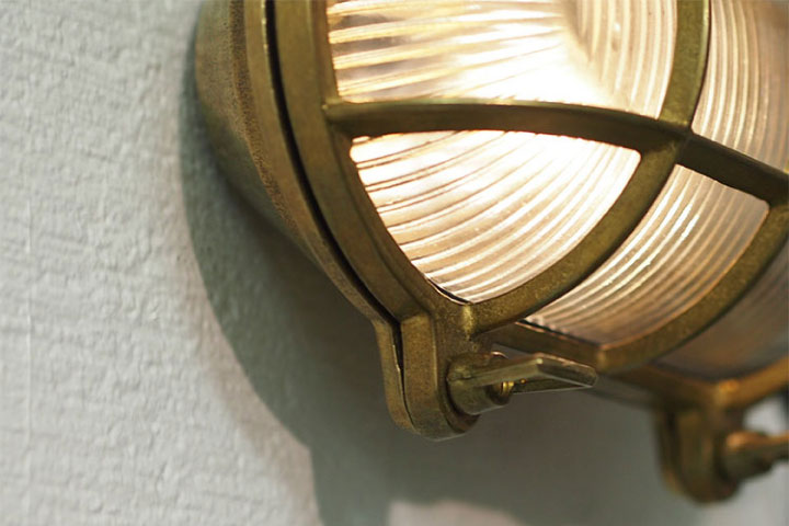マリンランプ LED電球付「アートワークスタジオ（ARTWORKSTUDIO） ビーチハウス ウォールランプ L（Beach house-oval wall lamp (L)） コードなし/屋内・屋外兼用」