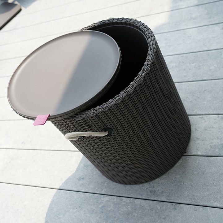 樹脂製籐編み調スツール「ケター (KETER) クールスツール 樹脂製籐編み調スツール「ケター (KETER) クールスツール