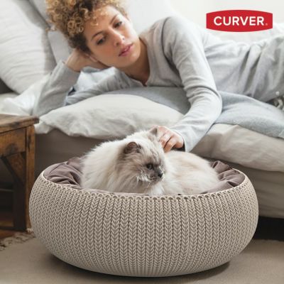 樹脂製ペット用ベッド「カーバー （CURVER） ニット コージー ペット用ベッド （KNIT COZY PET BED）」